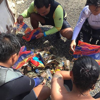 January 2017 Dive Against Debris